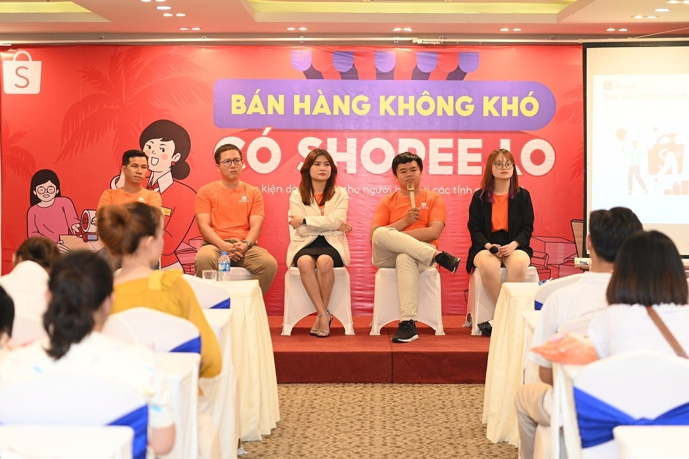 Shopee - ‘bàn đạp’ vững cho nhà bán hàng địa phương bắt nhịp nhanh chuyển đổi số