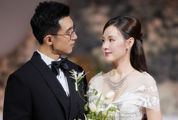 Bất ngờ với thực đơn cưới của Midu và doanh nhân Minh Đạt kém tuổi