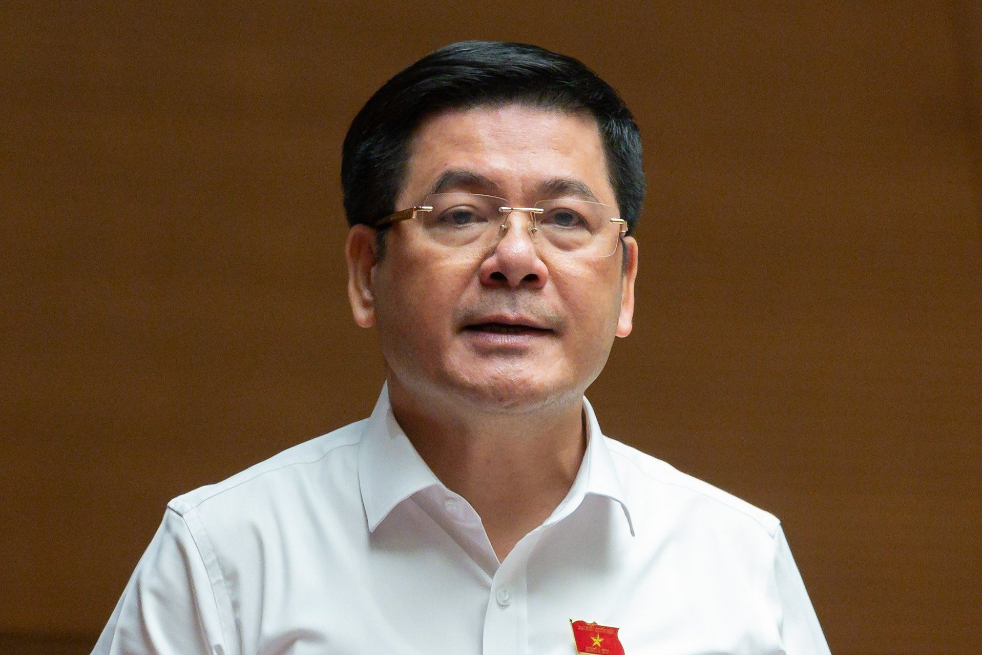 Bộ trưởng Công Thương điểm danh hàng loạt vụ livestream bán hàng hiệu giả