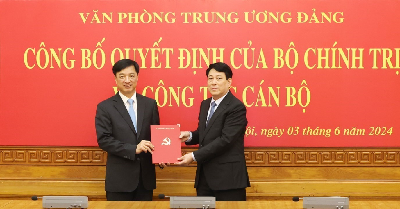 Thượng tướng Nguyễn Duy Ngọc được phân công làm Chánh Văn phòng Trung ương Đảng