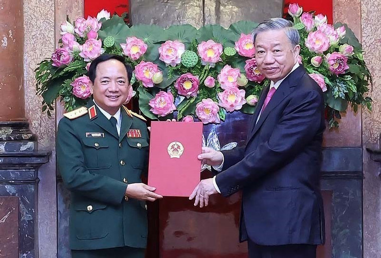 Thượng tướng Trịnh Văn Quyết giữ chức Chủ nhiệm Tổng cục Chính trị QĐND Việt Nam