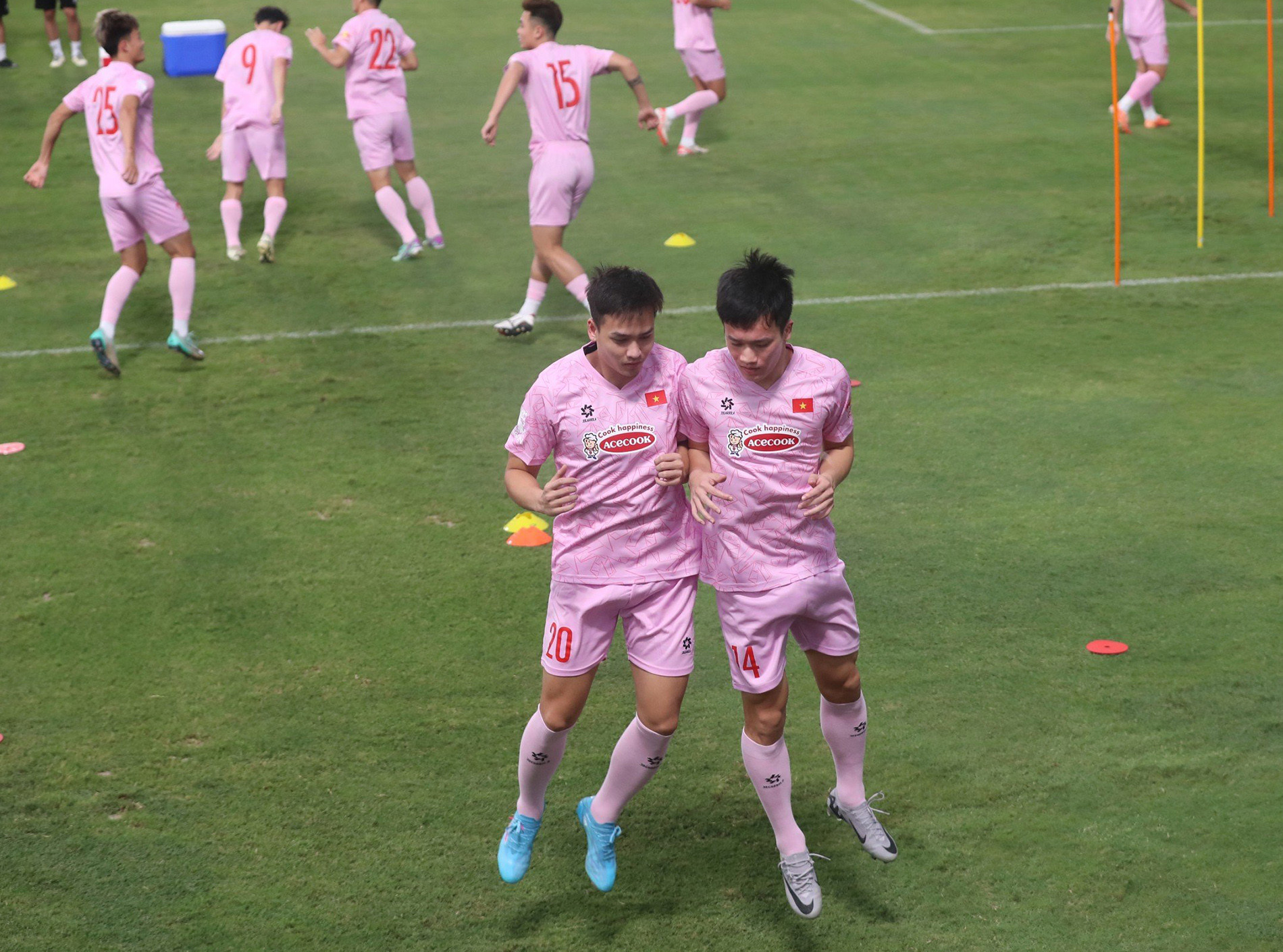 tuyen viet nam 3.jpg