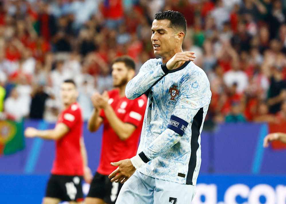 2024 06 26T193640Z_1871562208_UP1EK6Q1IH2BX_RTRMADP_3_SOCCER EURO GEO POR REPORT.JPG