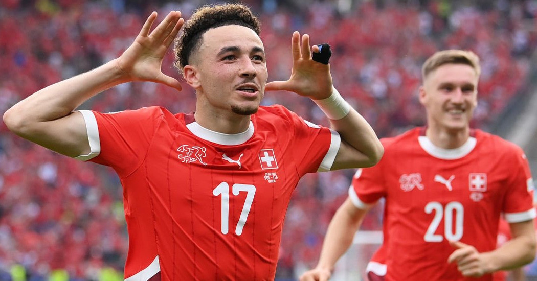 Khám Phá Hành Trình Đầy Màu Sắc Của Đội Tuyển Bóng Đá Quốc Gia Thụy Sĩ - Từ Lịch Sử Đến Tương Lai Khám Phá Hành Trình Đầy Màu Sắc Của Đội Tuyển Bóng Đá Quốc Gia Thụy Sĩ - Từ Lịch Sử Đến Tương Lai