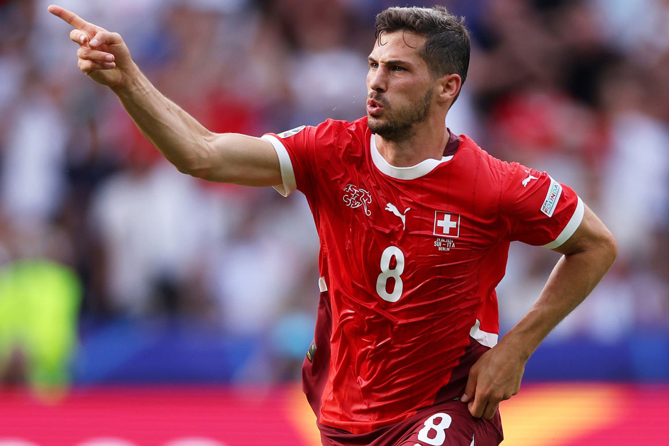 Freuler Thuy Si Italy 2.jpg