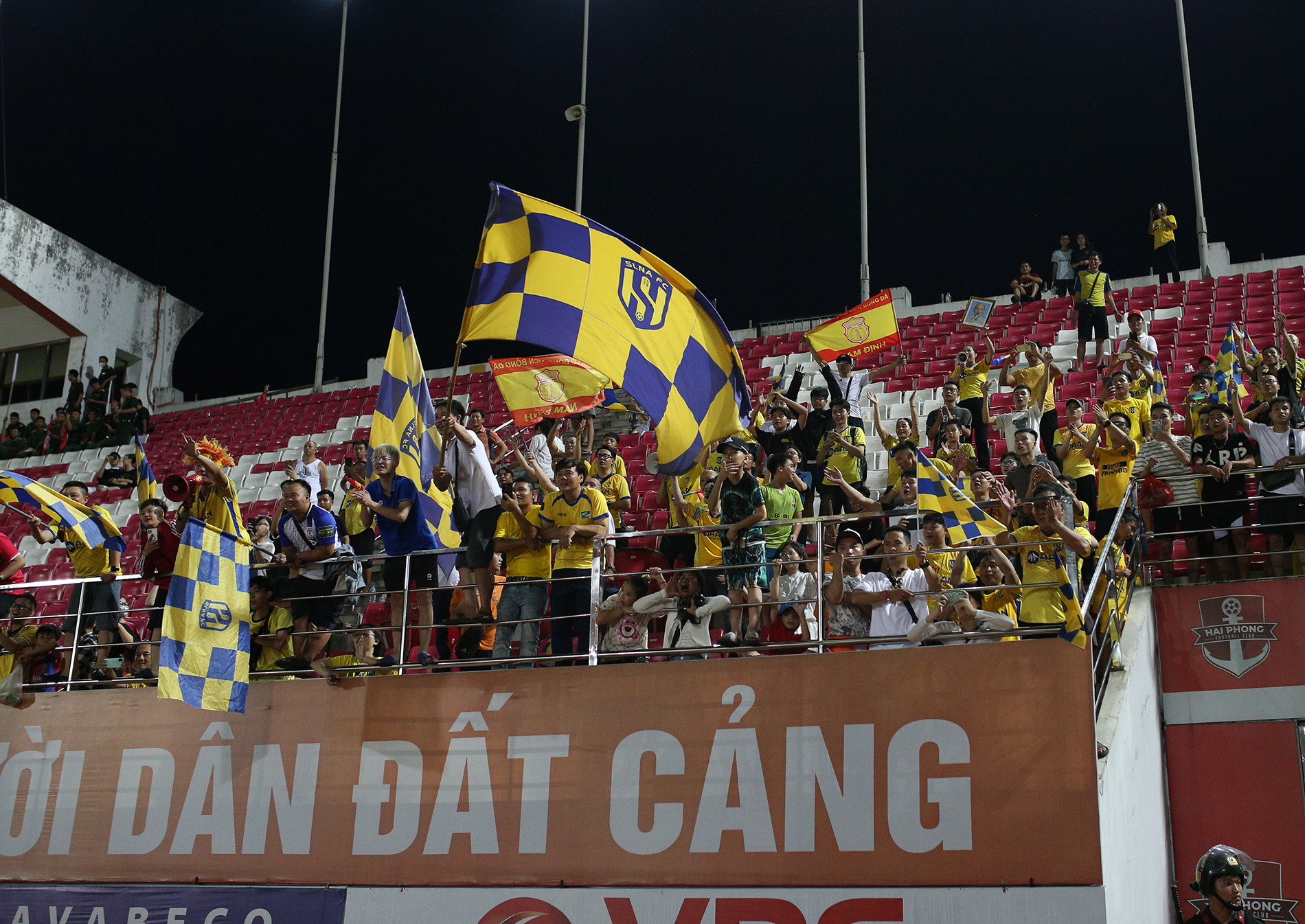 slna the cong viettel 4.JPG