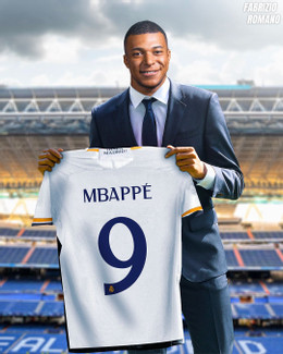 Ngắm bạn gái tin đồn có 2 mặt con của Kylian Mbappe