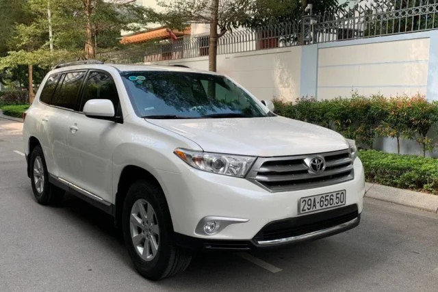 SUV 7 chỗ cũ tầm 600 triệu đồng: Ngoài Toyota Fortuner, đây là chiếc xe đáng mua