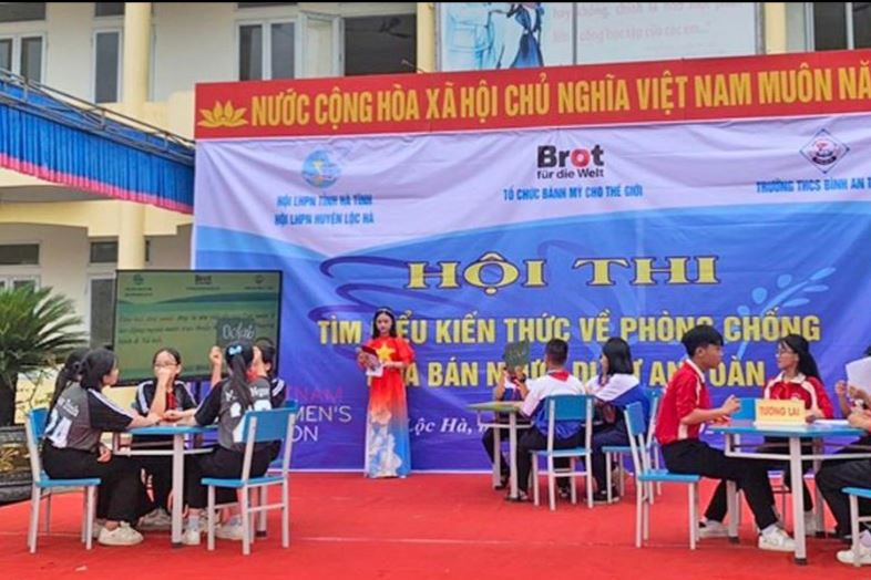 Trang bị kiến thức phòng, chống mua bán người cho học sinh Lộc Hà (Hà Tĩnh)