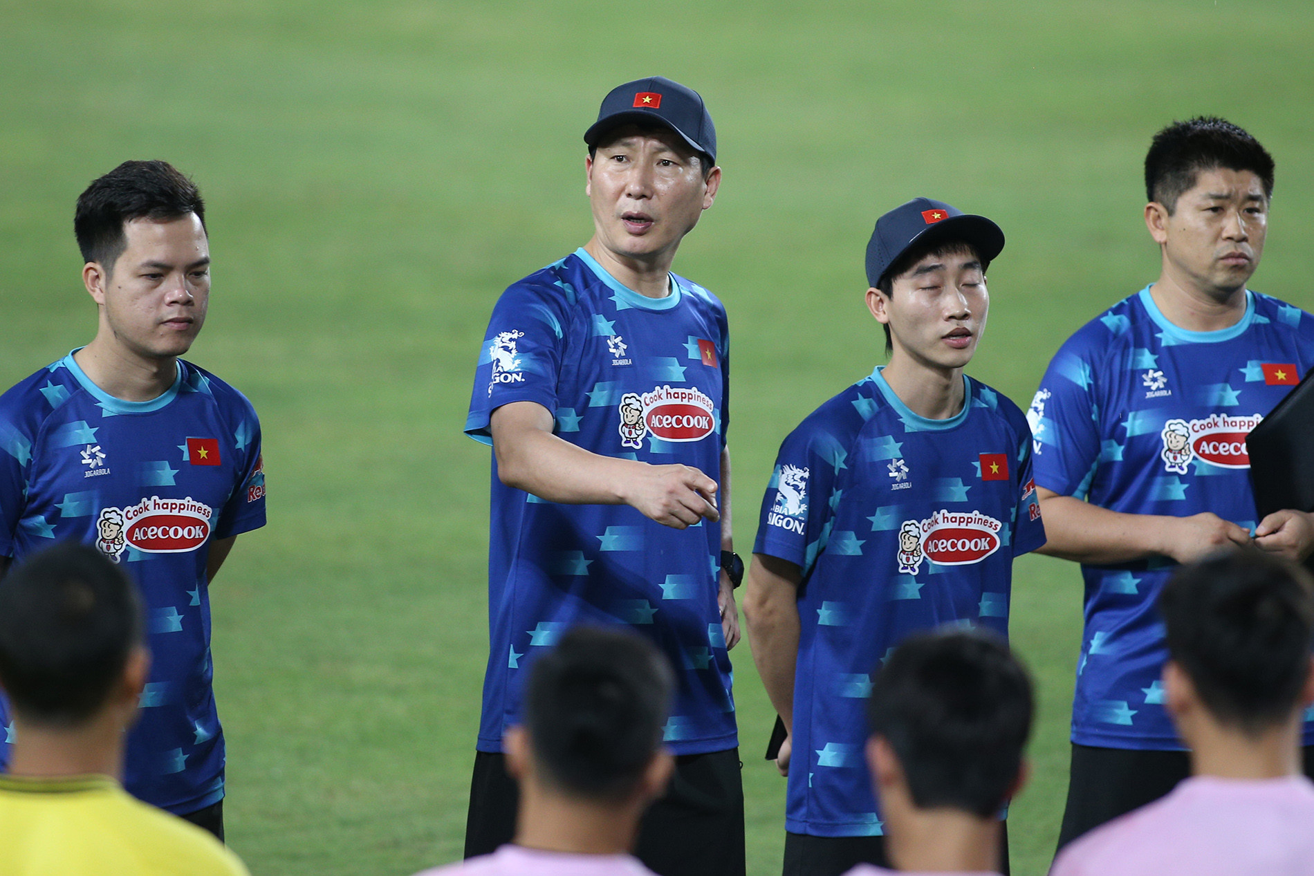 HLV Kim Sang Sik: 'Tôi muốn khởi đầu bằng chiến thắng'