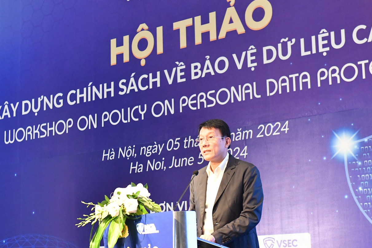 Thông tin sinh trắc học đăng tải công khai, trở thành ‘miếng mồi béo bở’