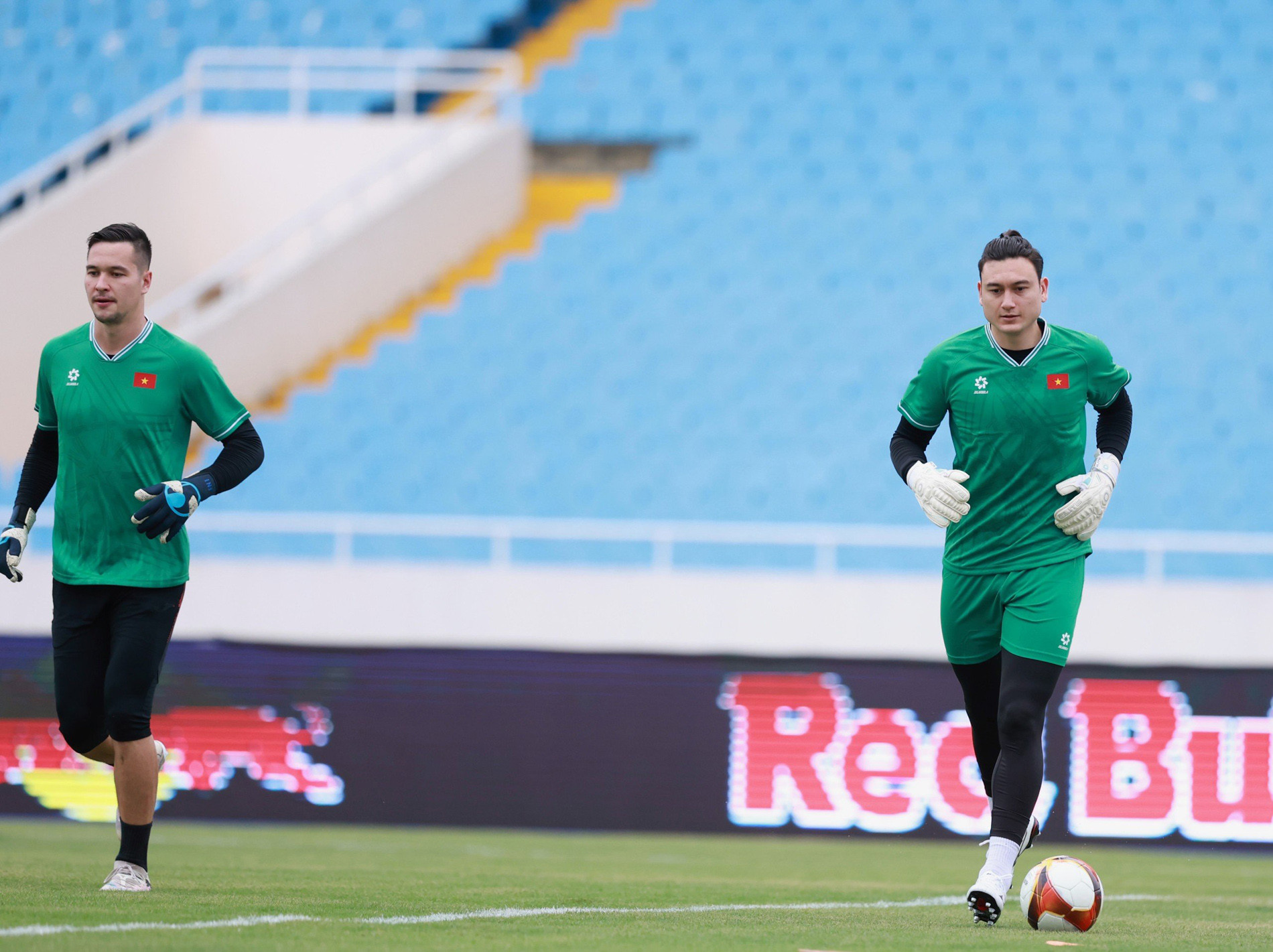 tuyen viet nam 1.jpg