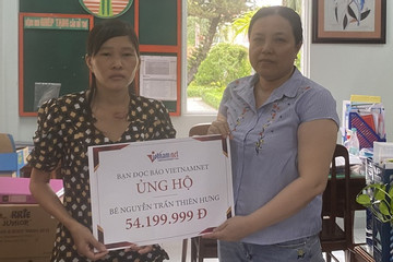 Bé Nguyễn Trần Thiên Hưng được bạn đọc ủng hộ hơn 54 triệu đồng