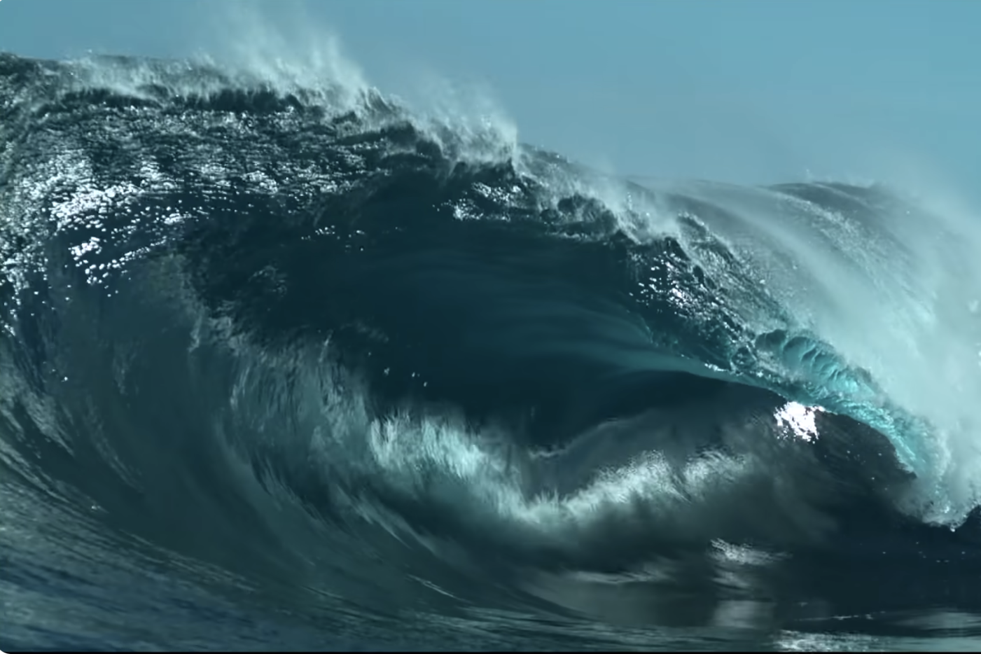 Biển Đông chứng kiến nhiều diễn biến mới phức tạp và căng thẳng