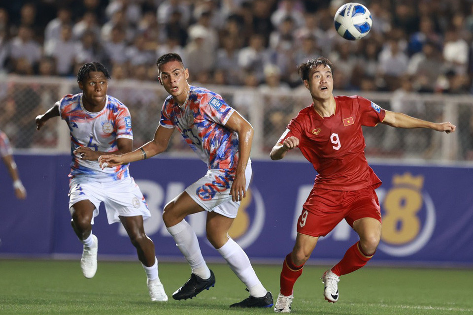 Giải mã Philippines: Chờ ông Kim Sang Sik ghi điểm