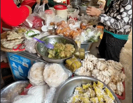 Khu chợ mua thả ga không cần hỏi giá, ăn no bụng chưa hết 50.000 đồng