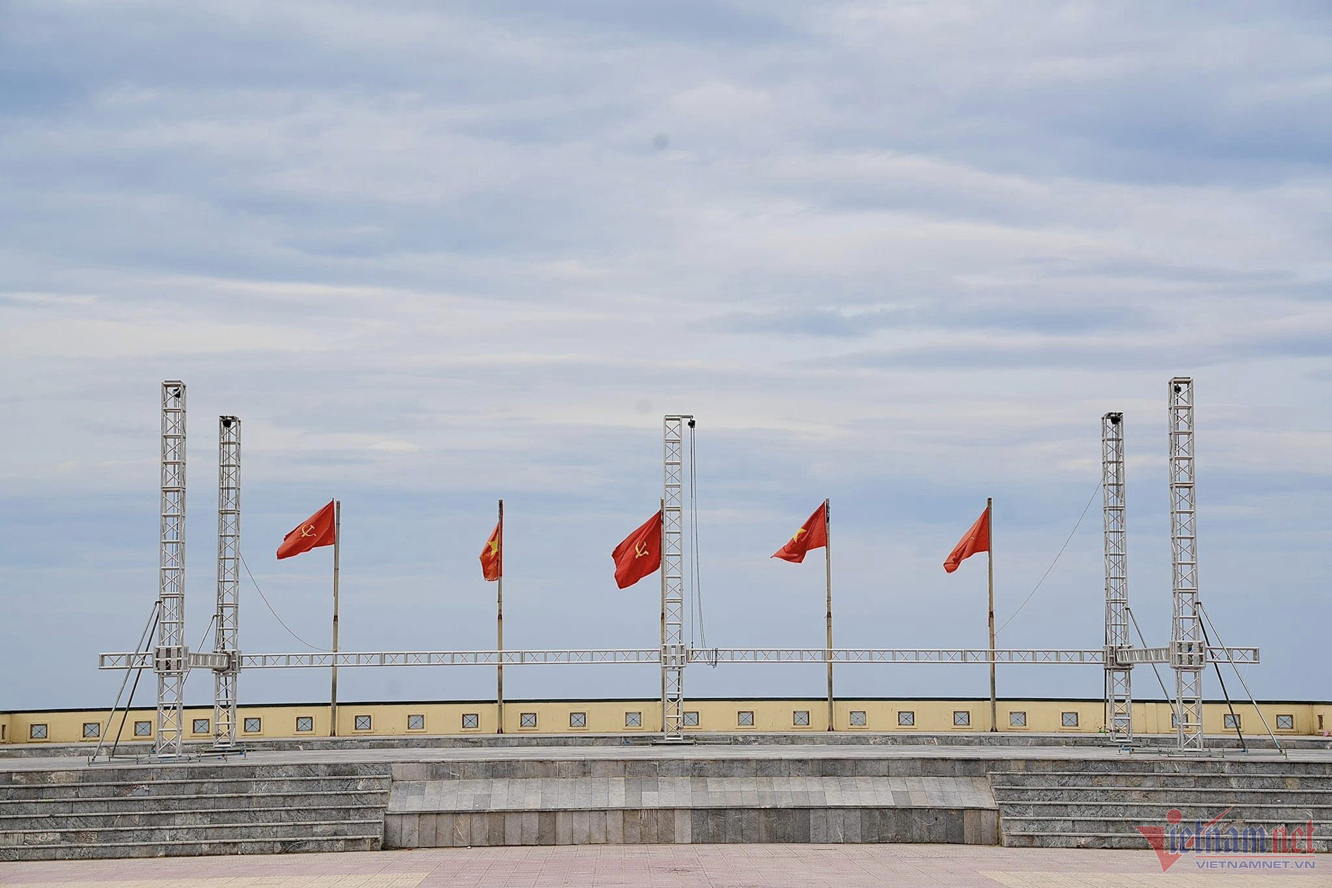 W-chay lang sen 1.jpg