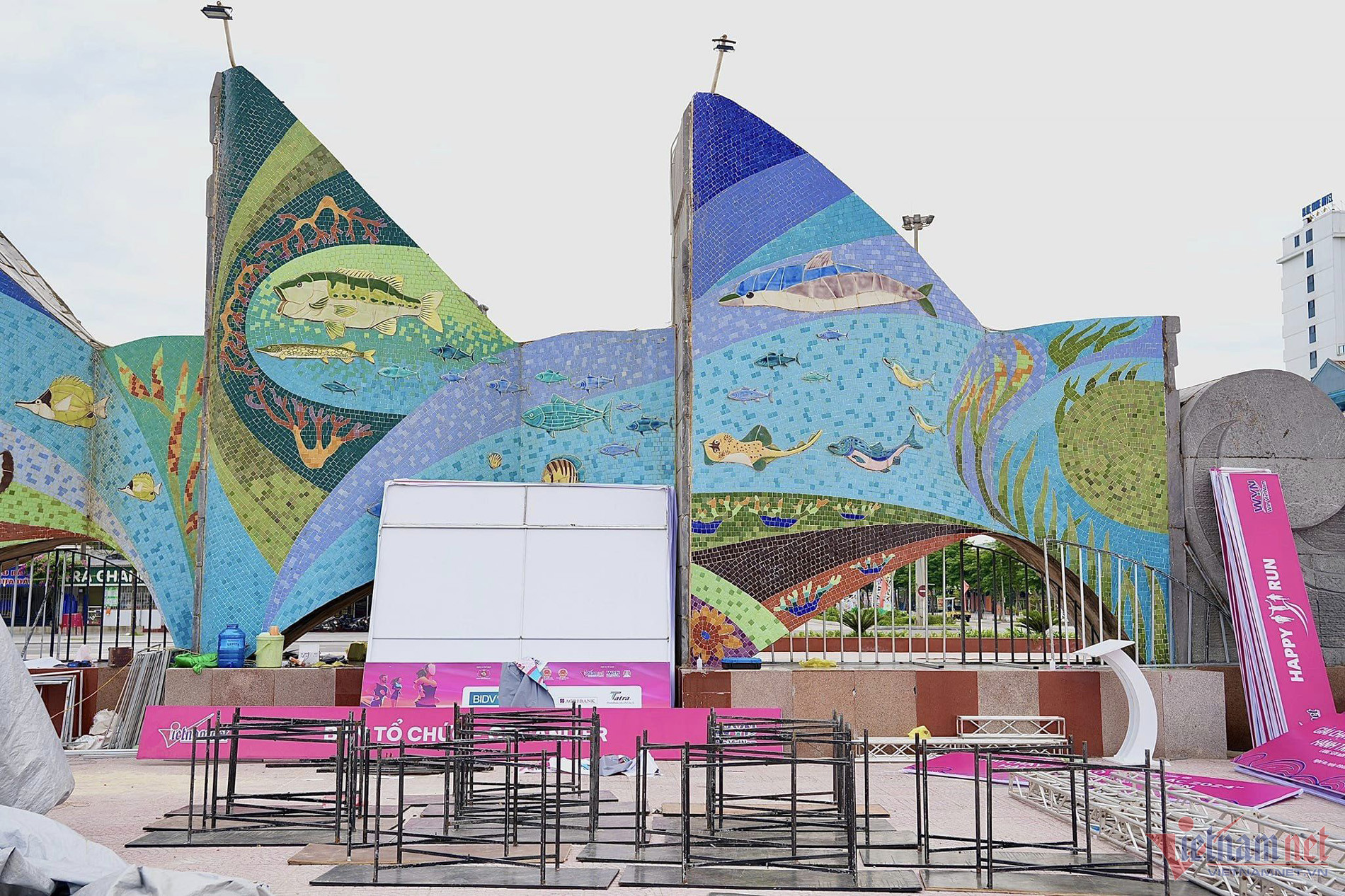 W-chay lang sen 3.jpg