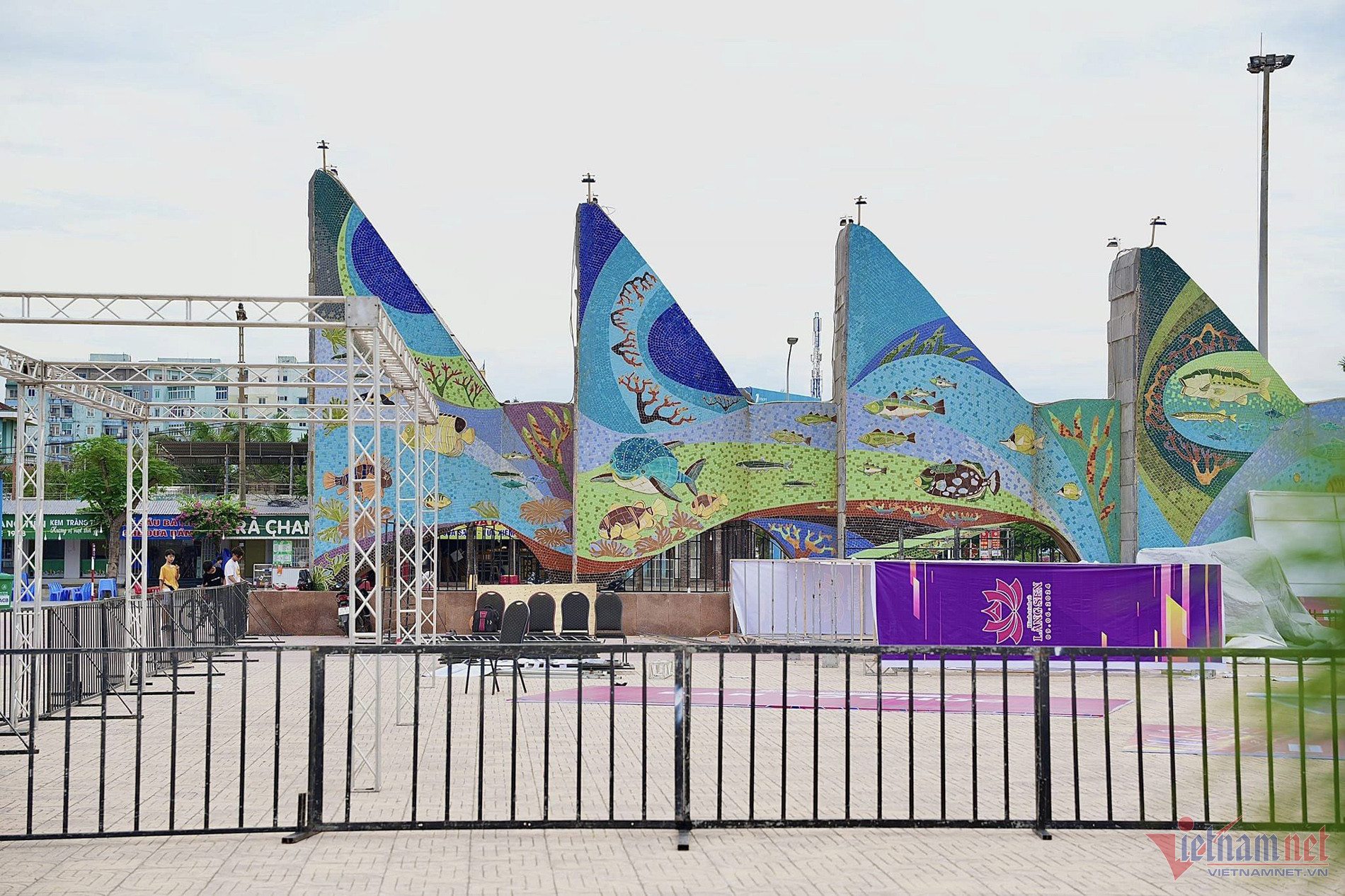 W-chay lang sen 9.jpg