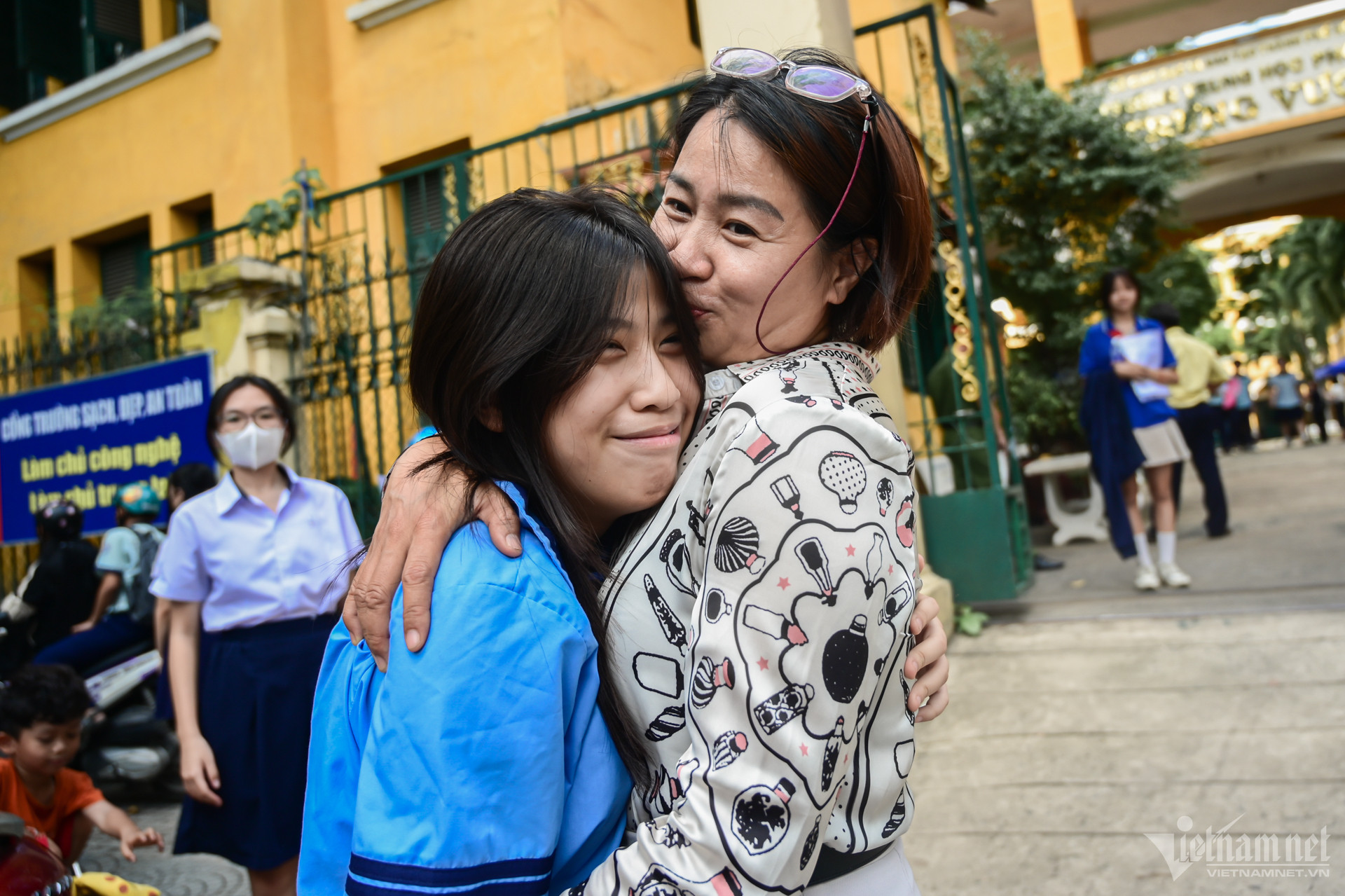 W-học sinh 10 TPHCM 10.jpg