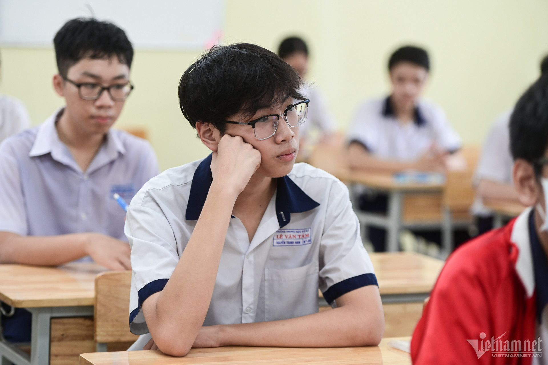 W-học sinh 10 TPHCM 4.jpg