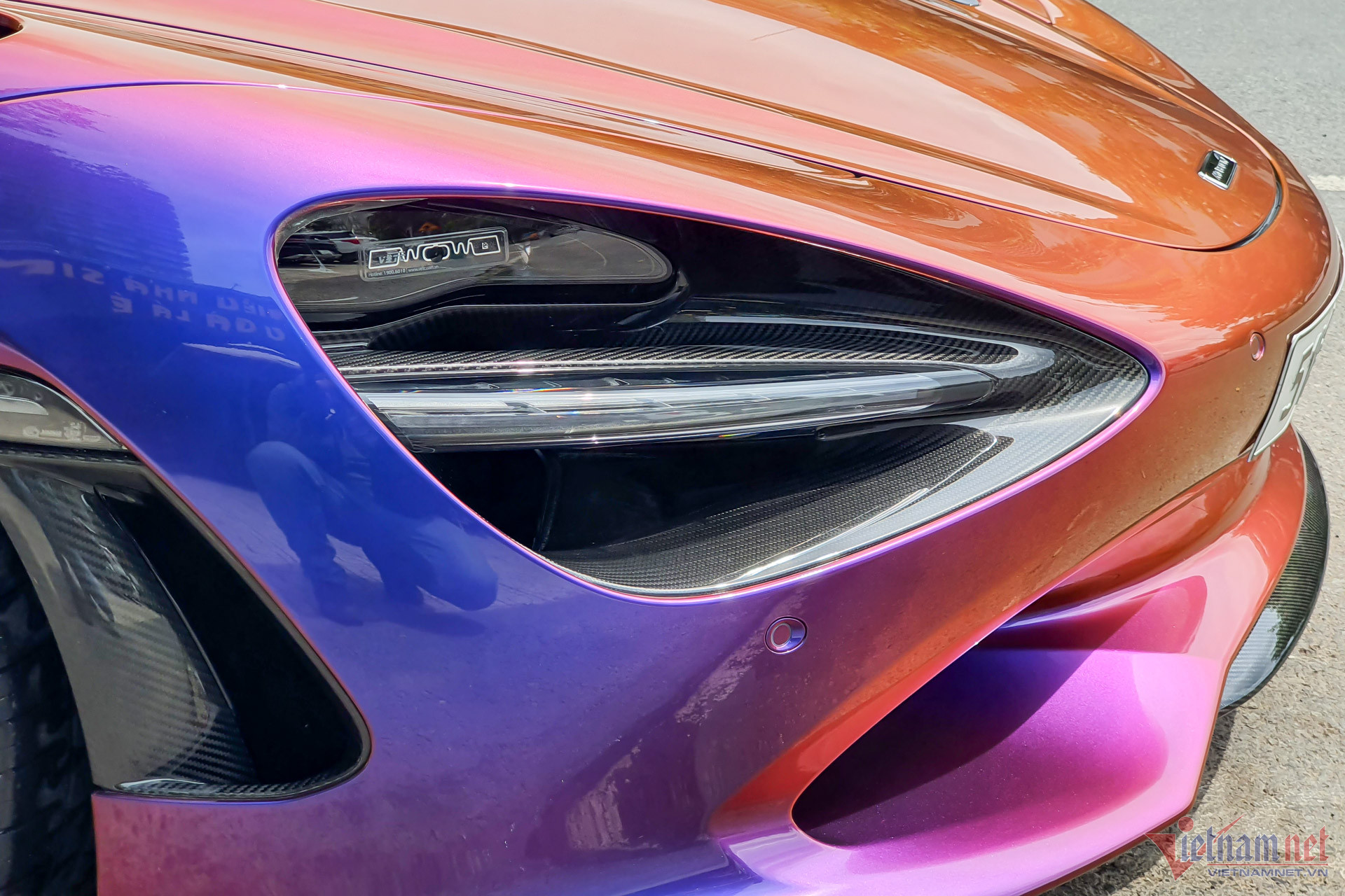 W-McLaren 750S Vietnamnet 14.jpg