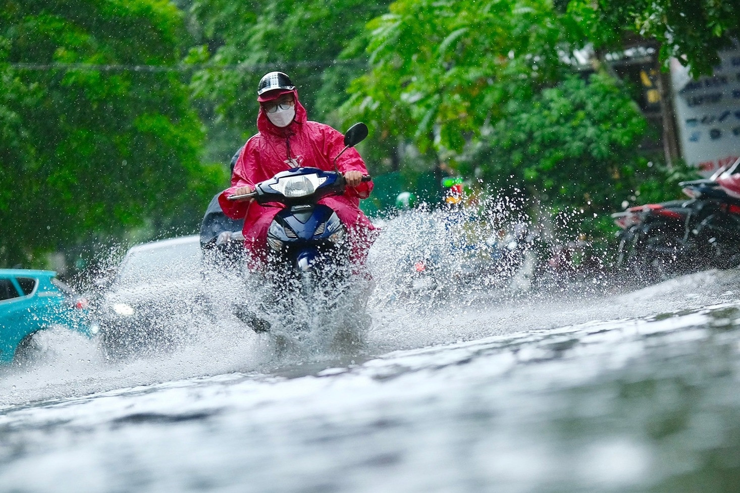 Dự báo thời tiết 8/6/2024: Bắc Bộ mưa rất to, có nơi trên 120mm