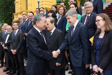 Chủ tịch nước Tô Lâm tiếp Đại sứ các nước Liên minh châu Âu
