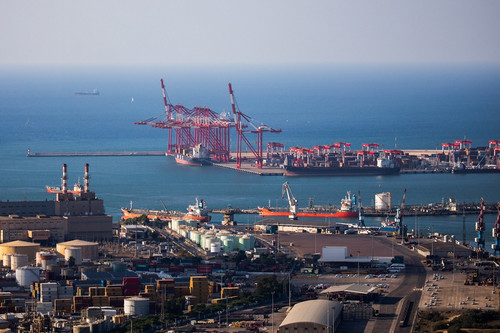 Houthi tuyên bố tập kích cảng Israel, Tel Aviv dọa chiến tranh với Hezbollah