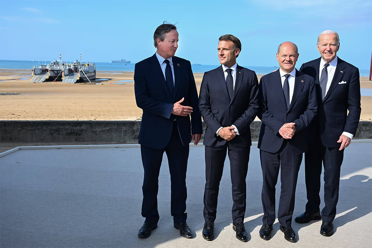 lanh dao du le ky niem D day EPA.jpg