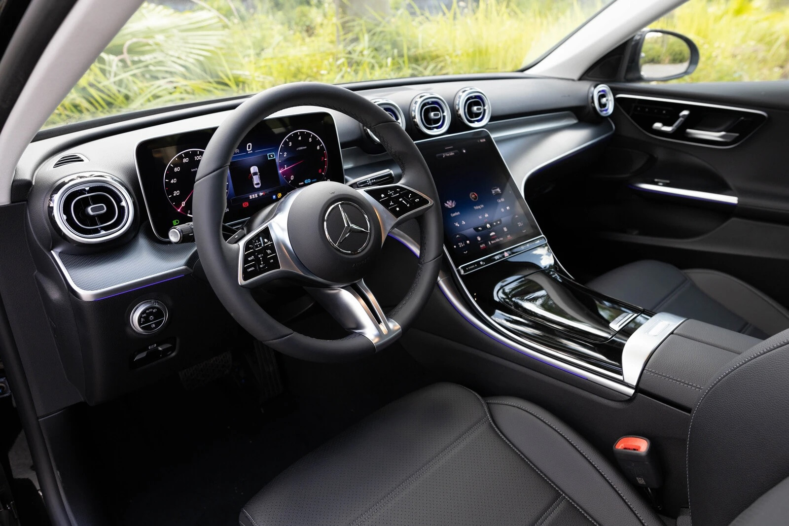 Mercedes C200 3.jpeg