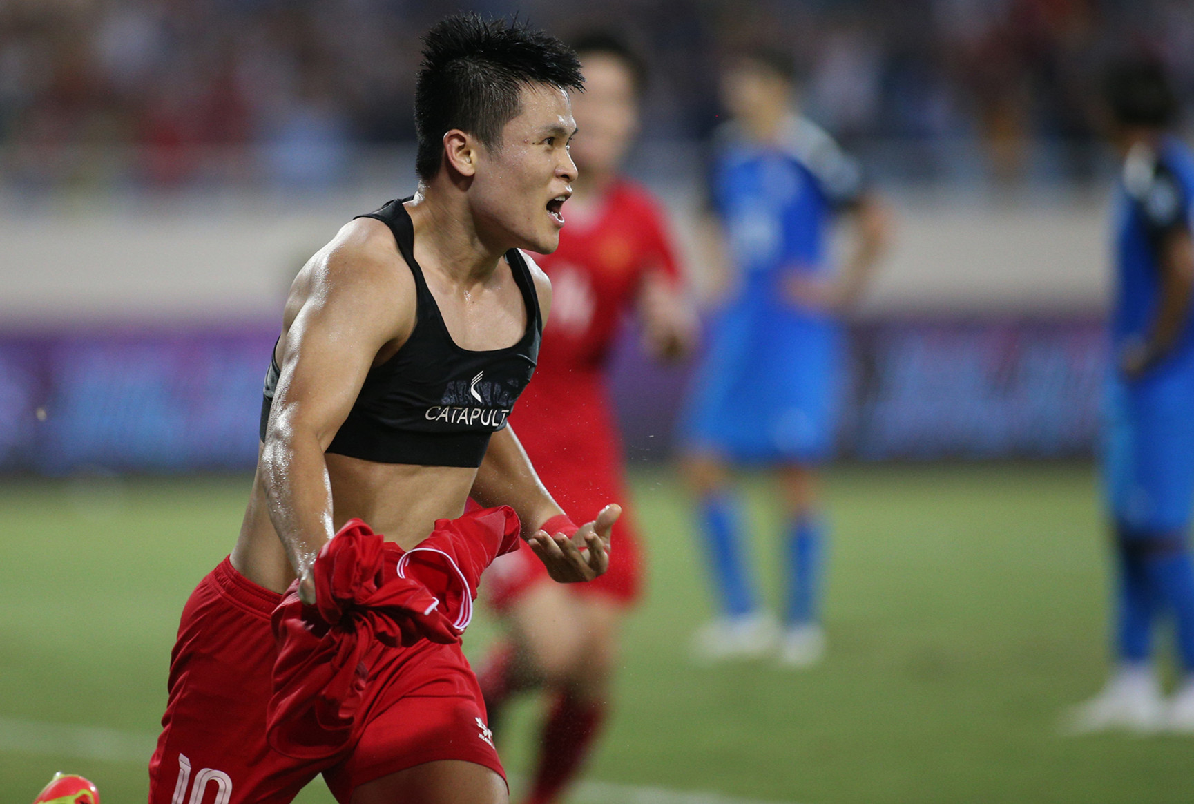 tuyen viet nam tuan hai philippines 2.JPG