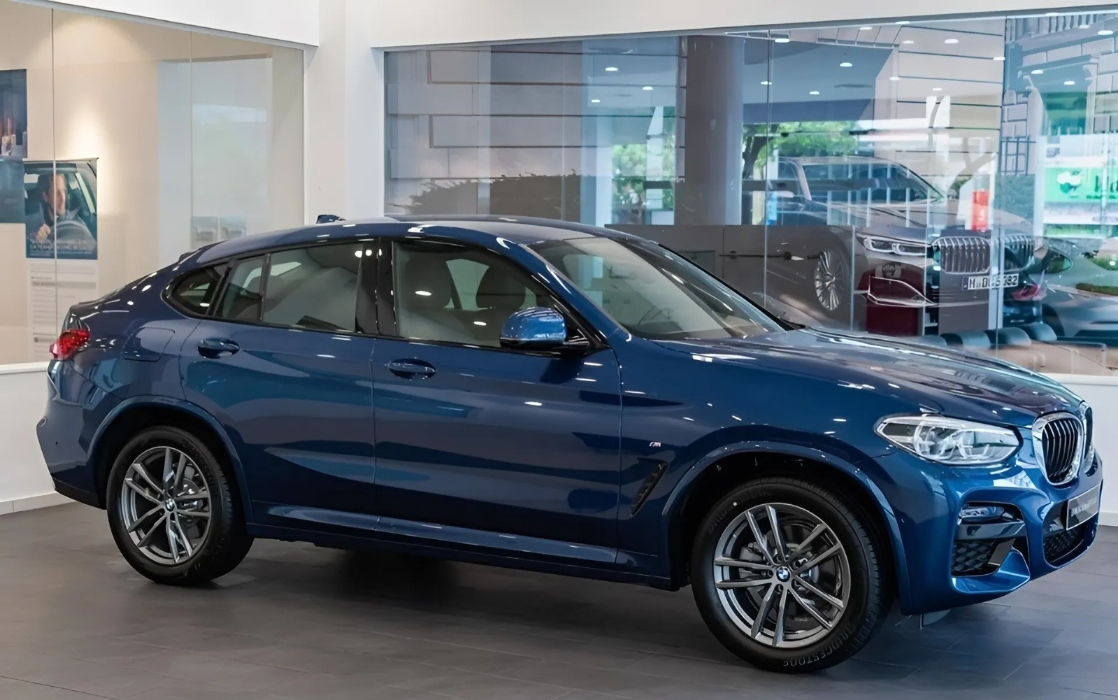 bmw x4 2020 1.jpeg