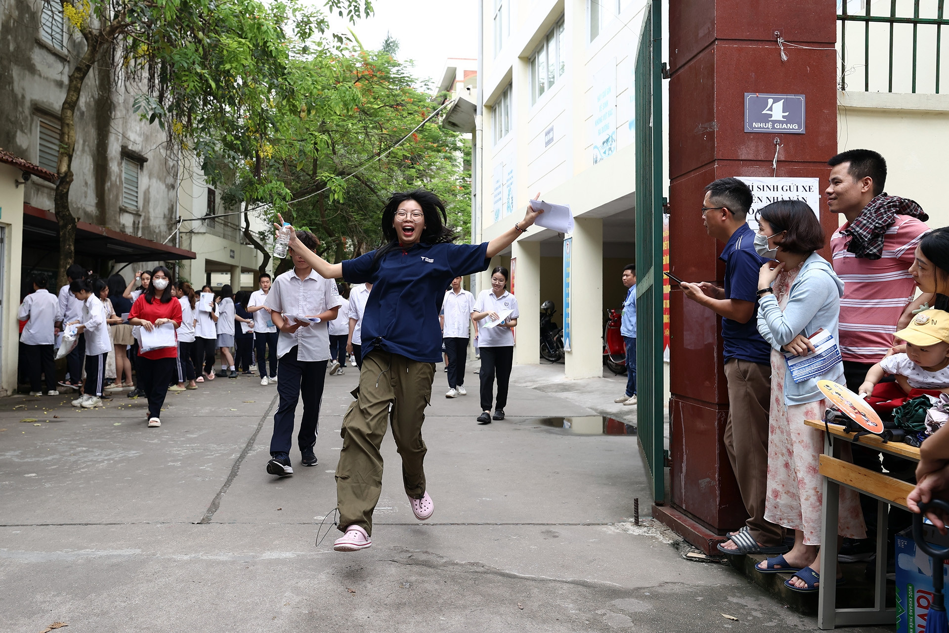 Đáp án gợi ý môn Ngữ Văn thi vào lớp 10 tại Hà Nội năm 2024