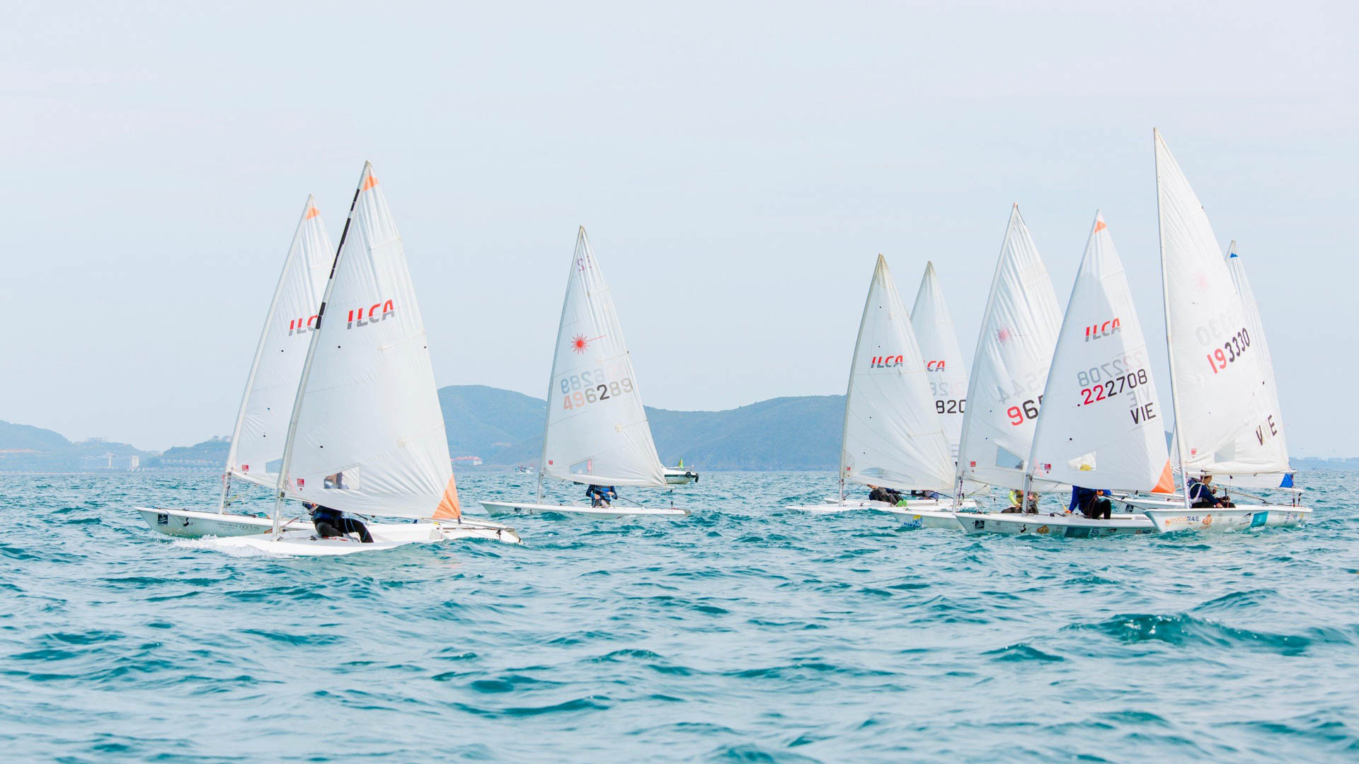 đua thuyền buồm 10.JPG