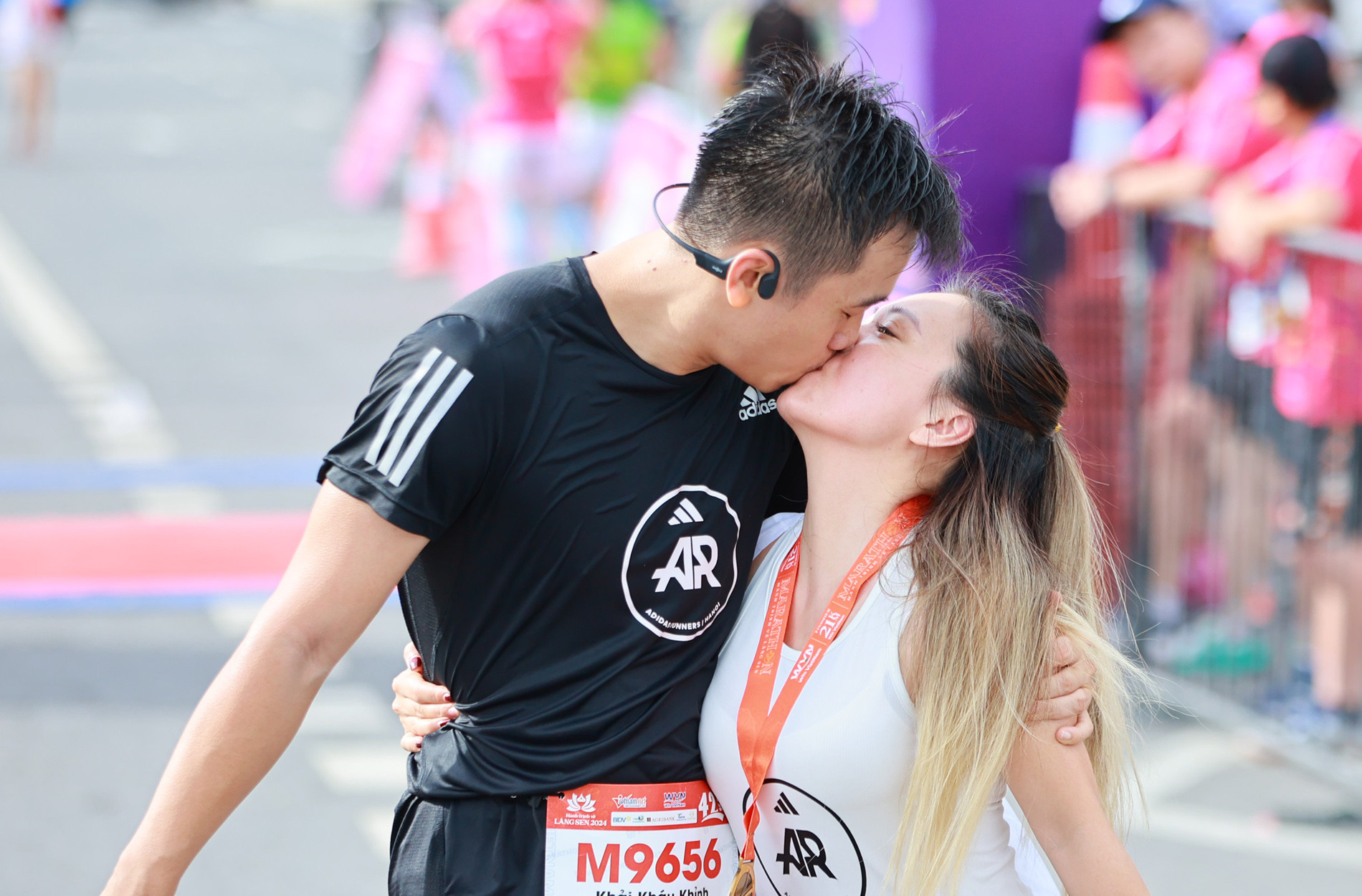 chay lang sen 11.JPG