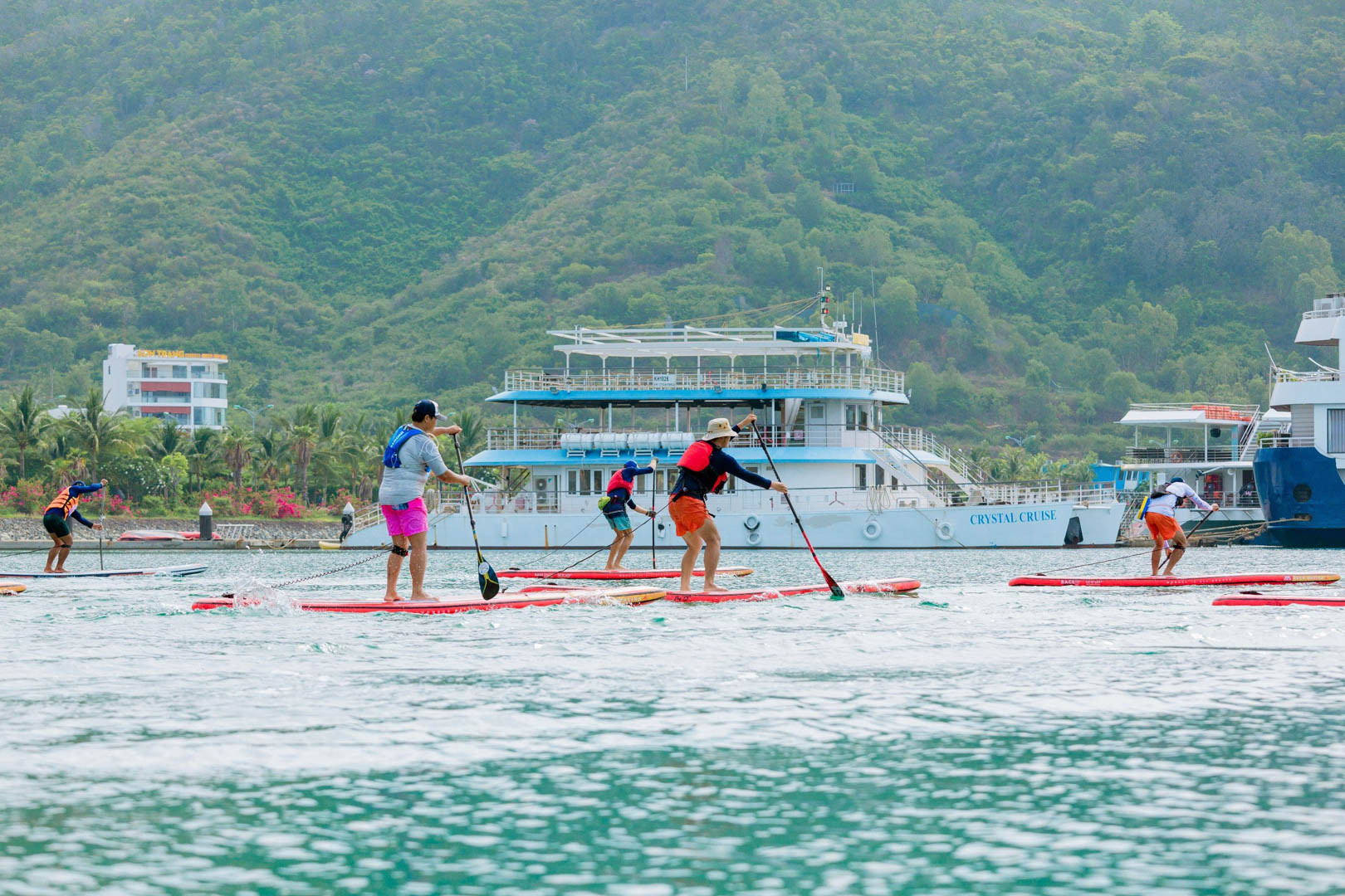 Đua ván chèo đứng ngày 2 4.JPG