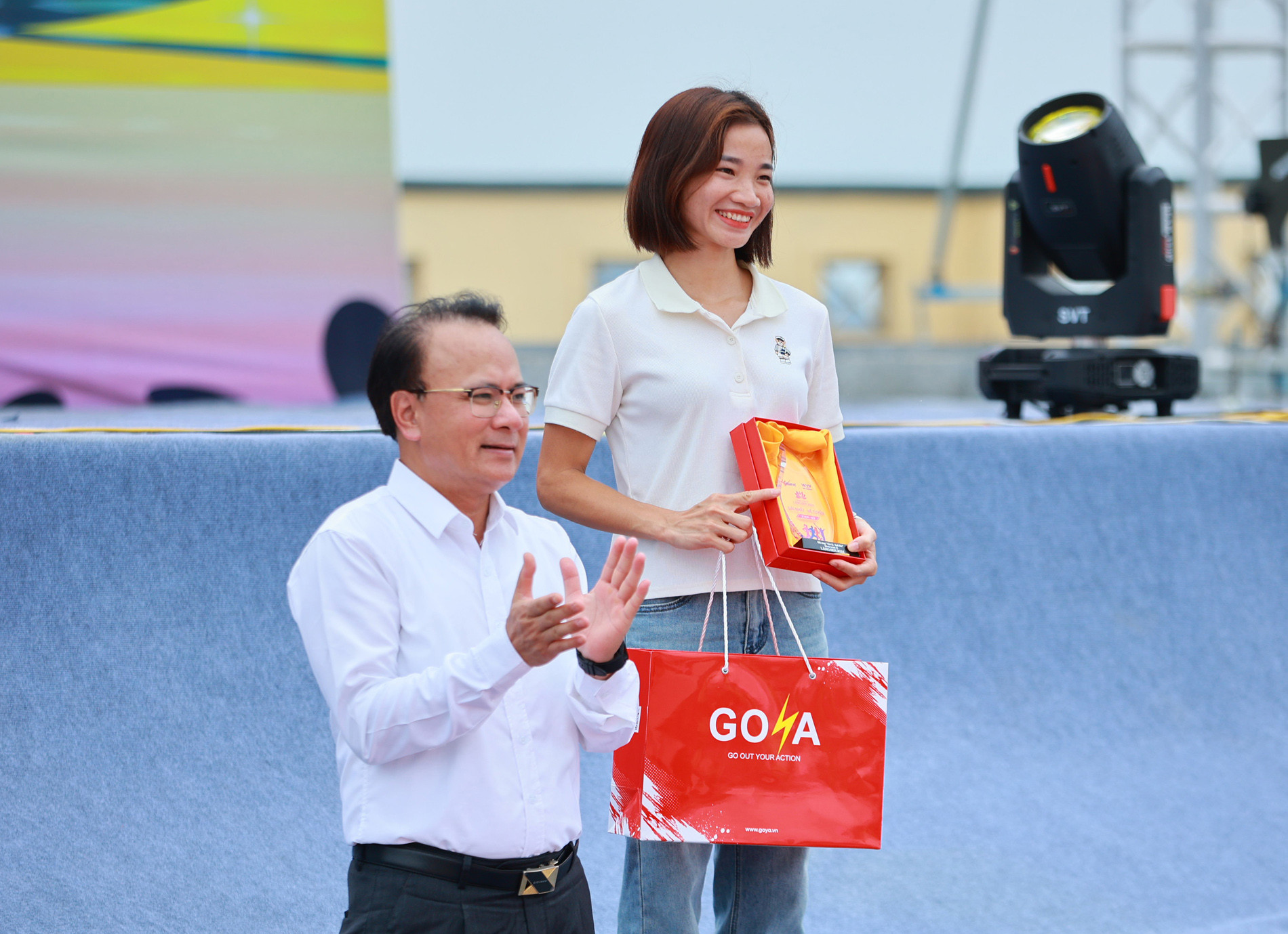 nguyen thi oanh lang sen.JPG