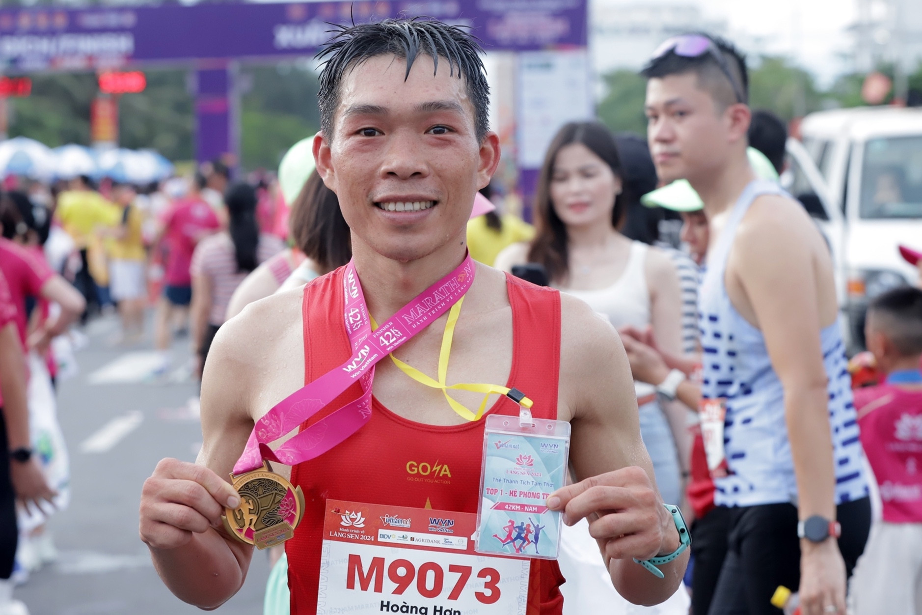 Nhà vô địch marathon Hành trình về Làng Sen tiết lộ điều thú vị