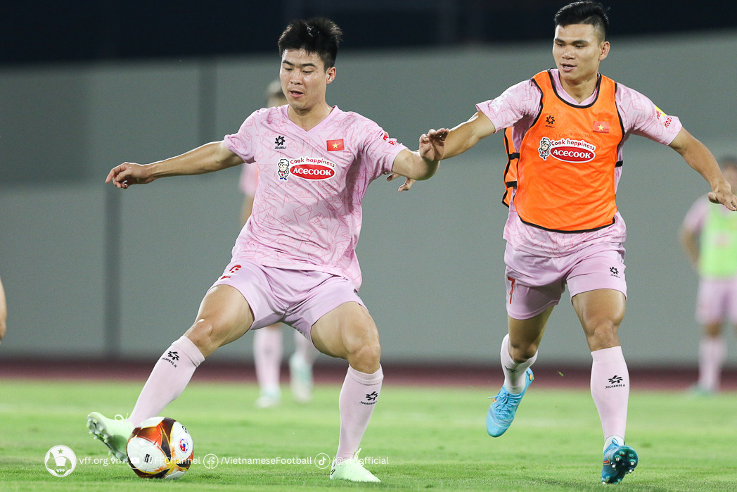 tuyen viet nam 9.jpg