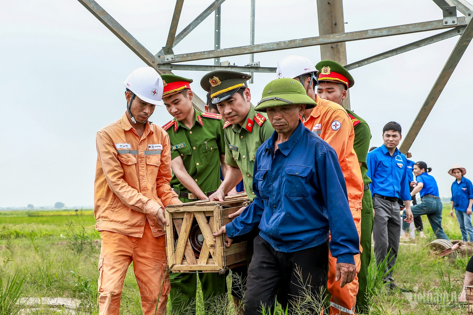 W-BT TWD HD TN_2.jpg