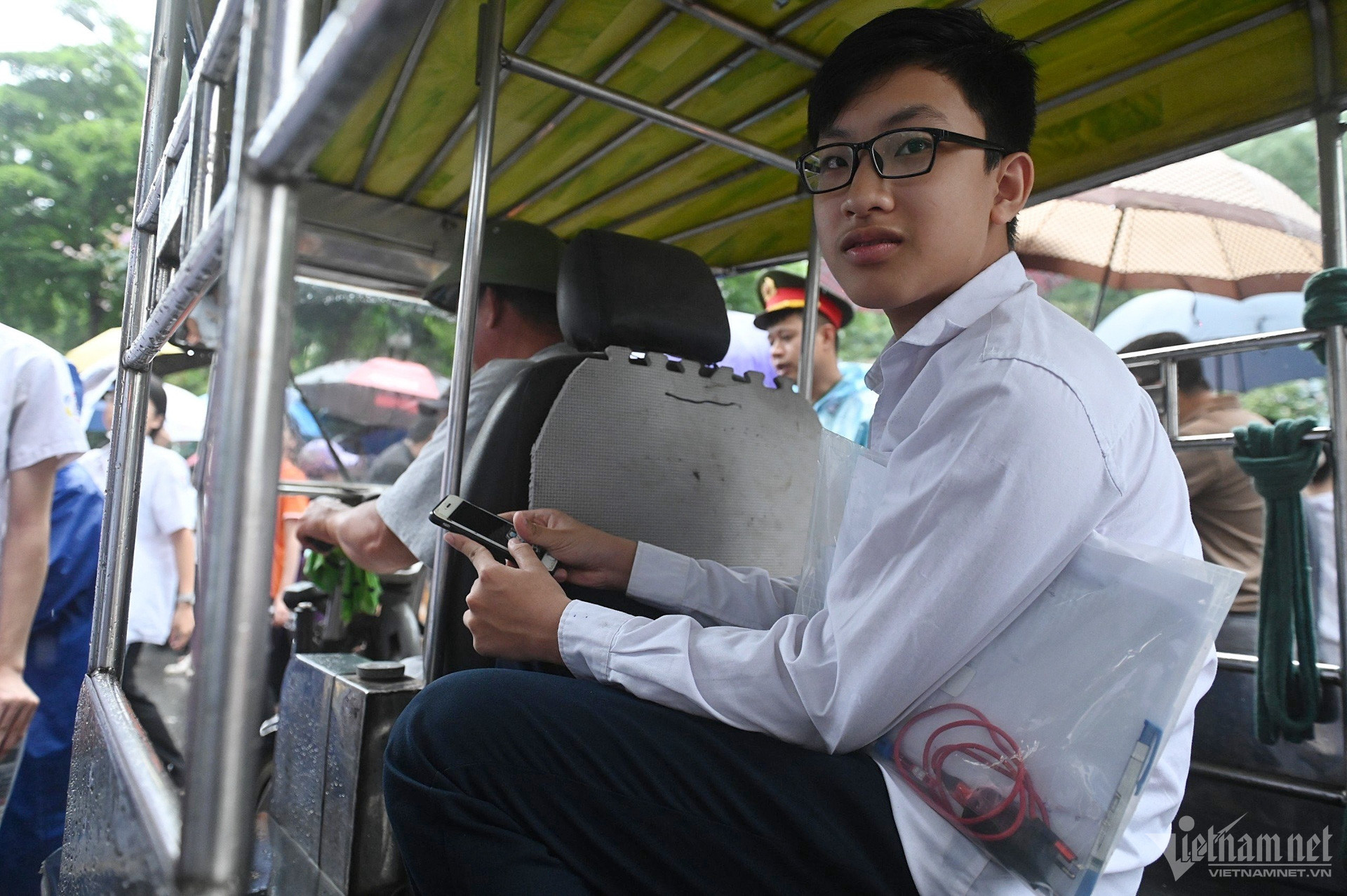 W-Thi lớp 10 Giáo dục Hà Nội (14).jpg