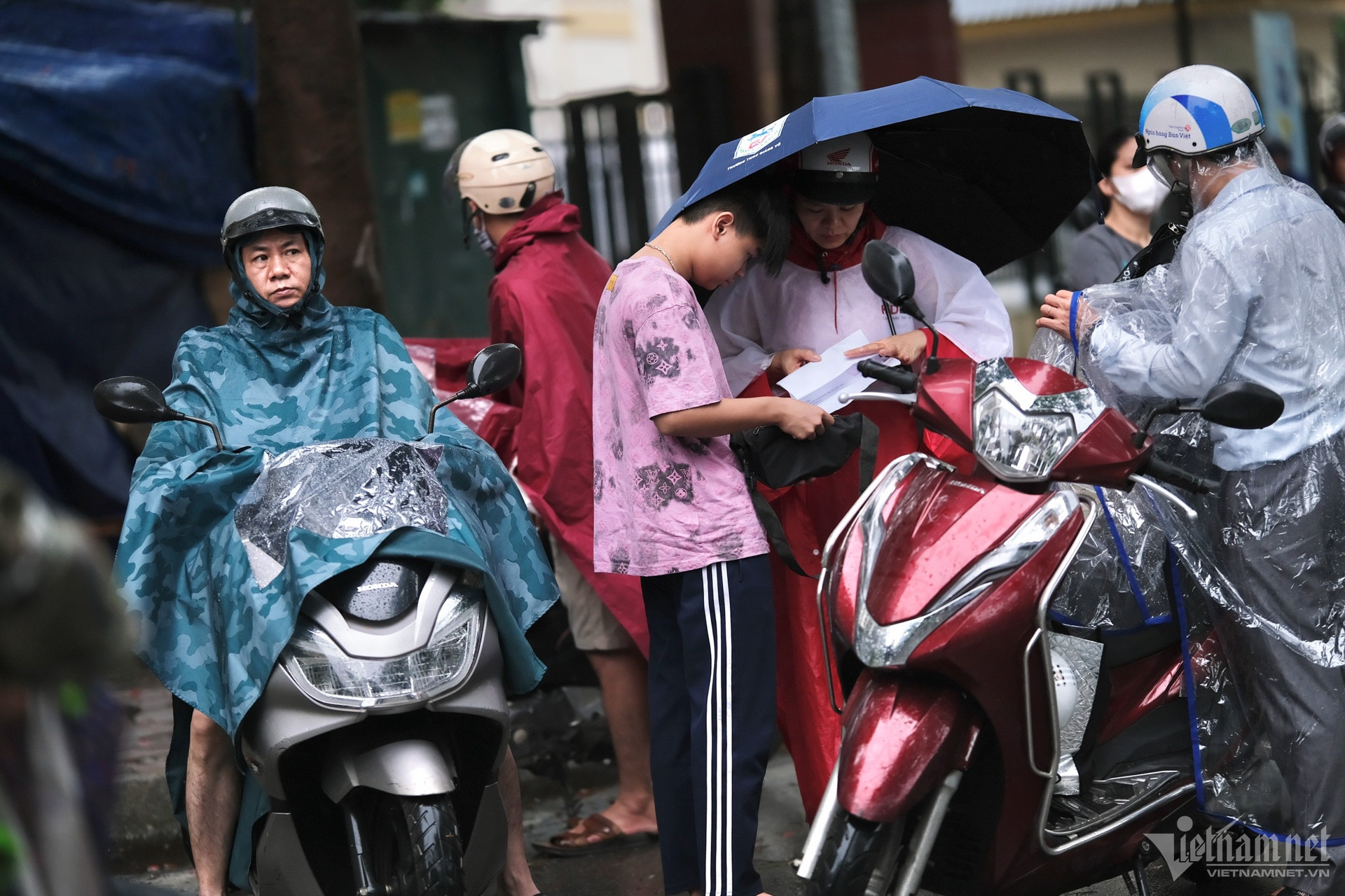 W-Thi lớp 10 Giáo dục Hà Nội (4).jpg