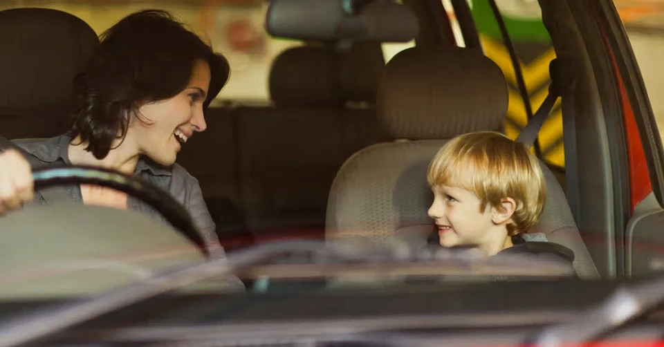 mother_and_son_car_1200x628_facebook.webp