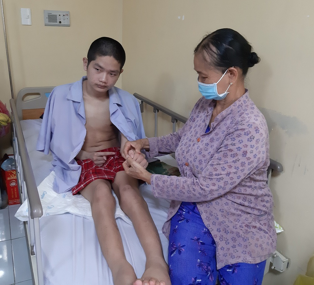 phạm công hiếu (1).jpg