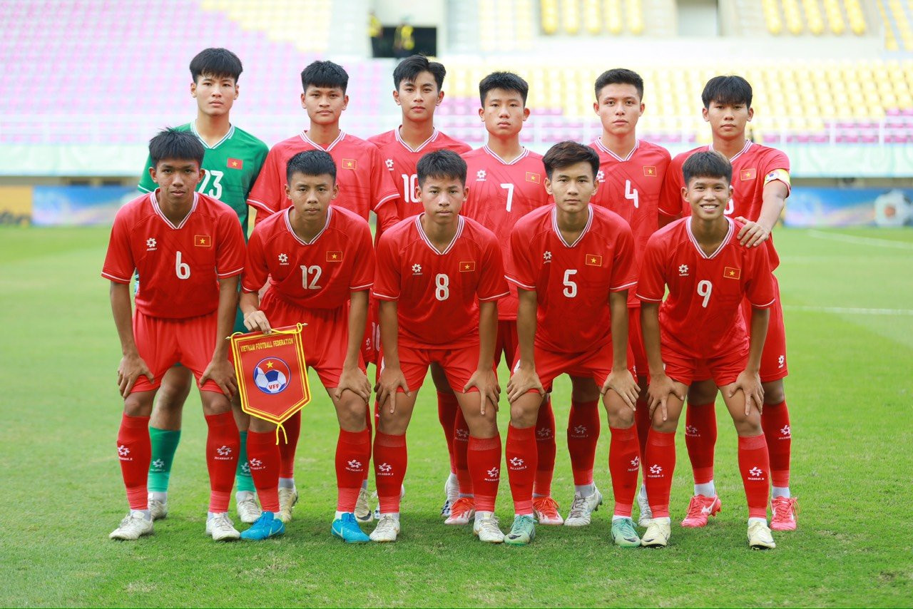 u16 viet nam vs u16 thai lan 3.jpg