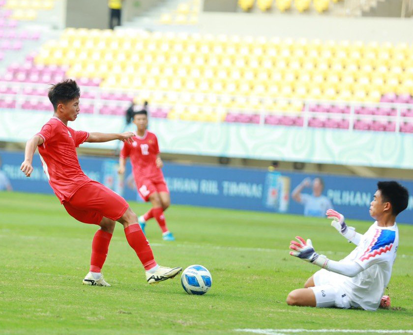 u16 viet nam vs u16 thai lan 4.jpg