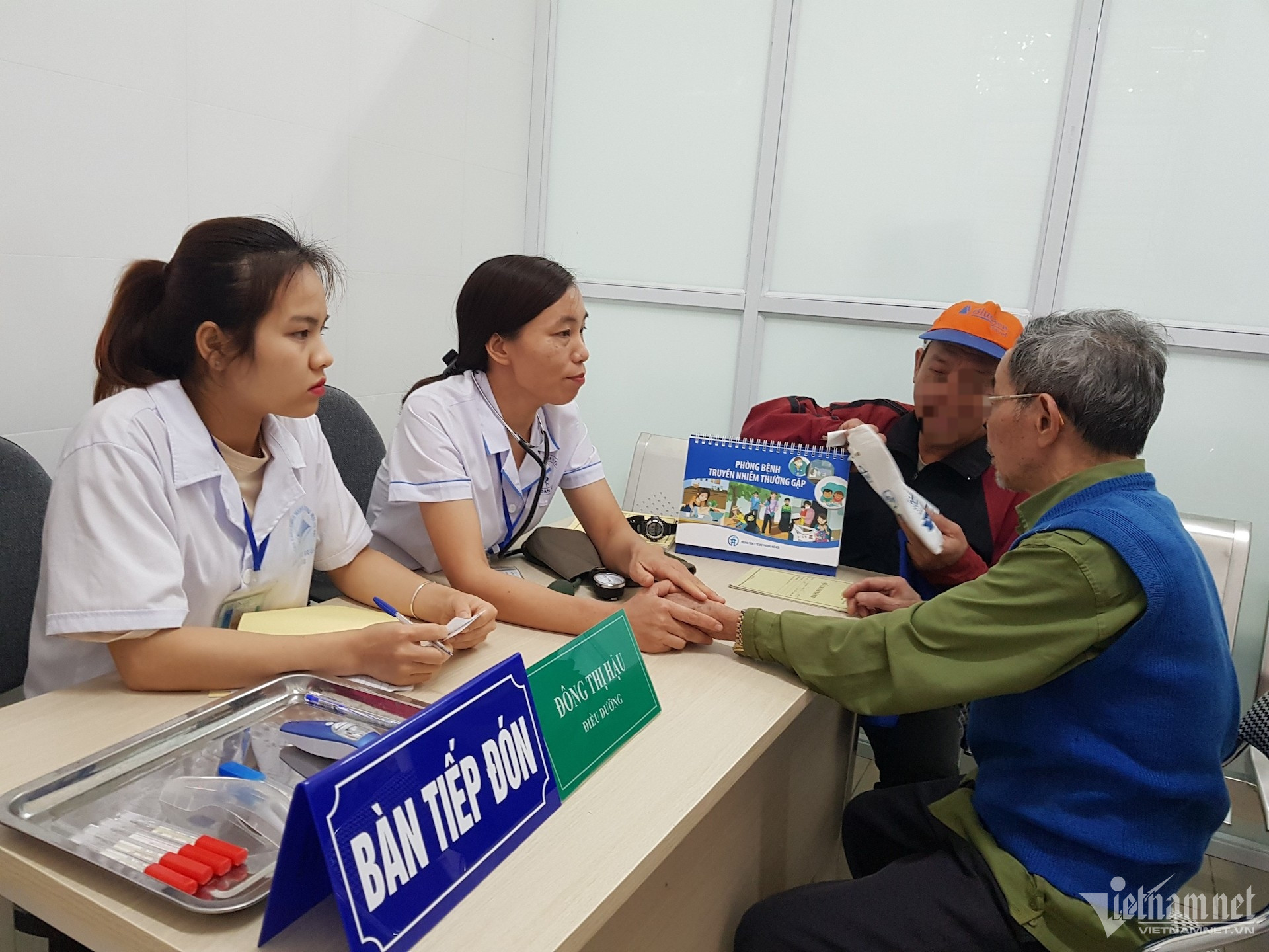 W-nguoi cao tuoi vnn.jpg