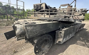 Ukraine nói xe tăng Mỹ không thay đổi cục diện xung đột, muốn có hàng trăm F-16