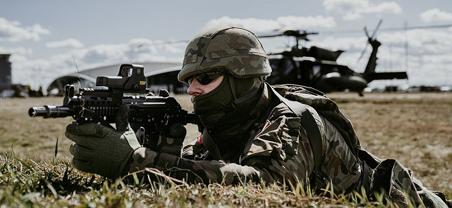 nato chien tranh.jpg